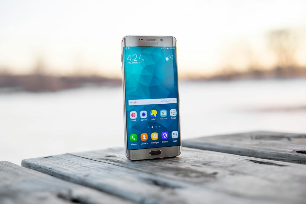 Types of Smartphone Displays